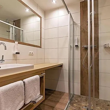 Olympia Tirol מלון 3*
